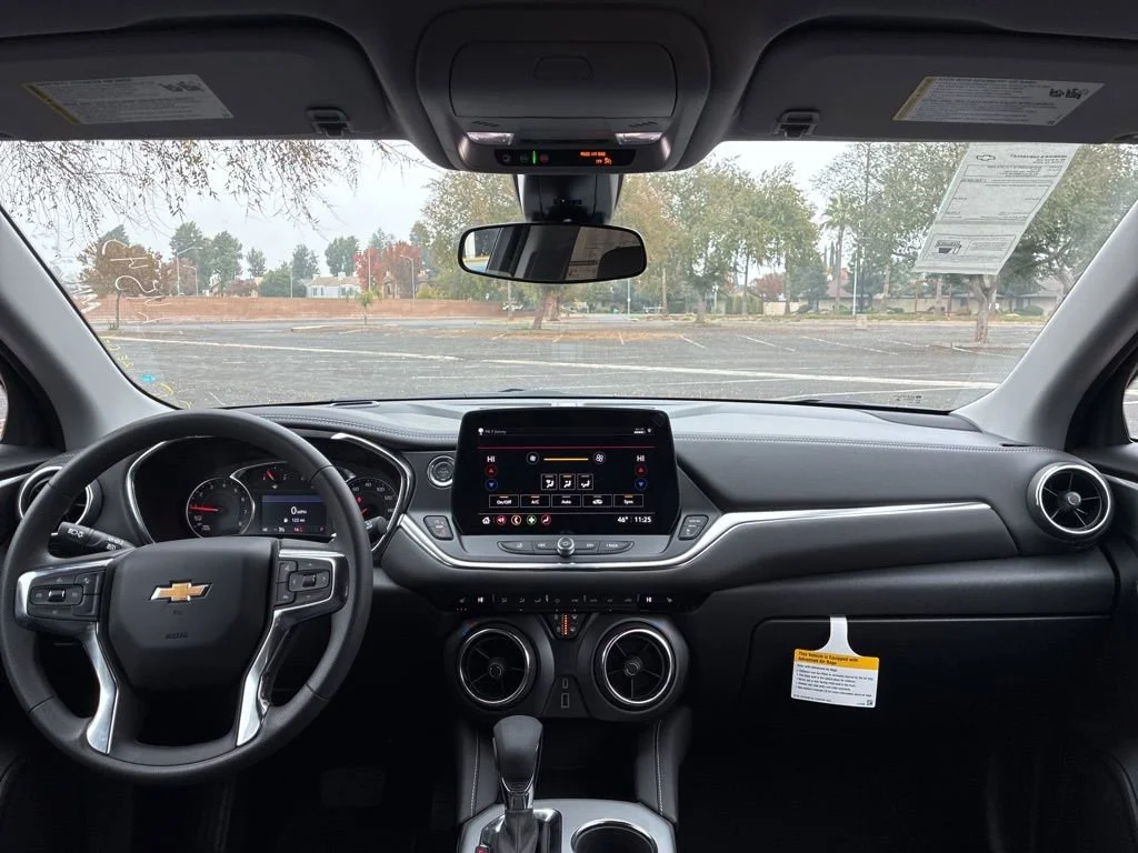 2025 Chevrolet Blazer 2LT - Photo 31