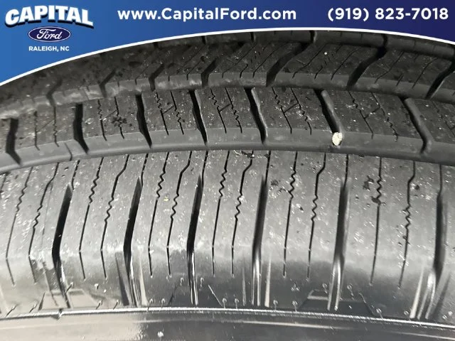 Used 2023 Black Ford Lariat image 14