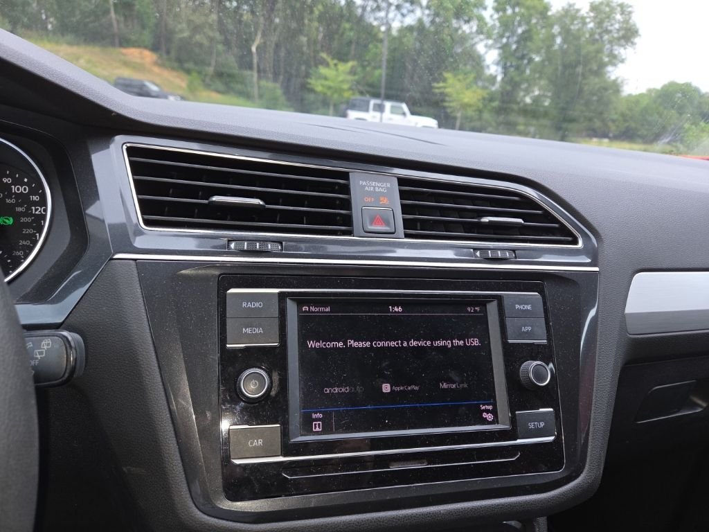 Used 2018  Volkswagen 2.0T S image 19