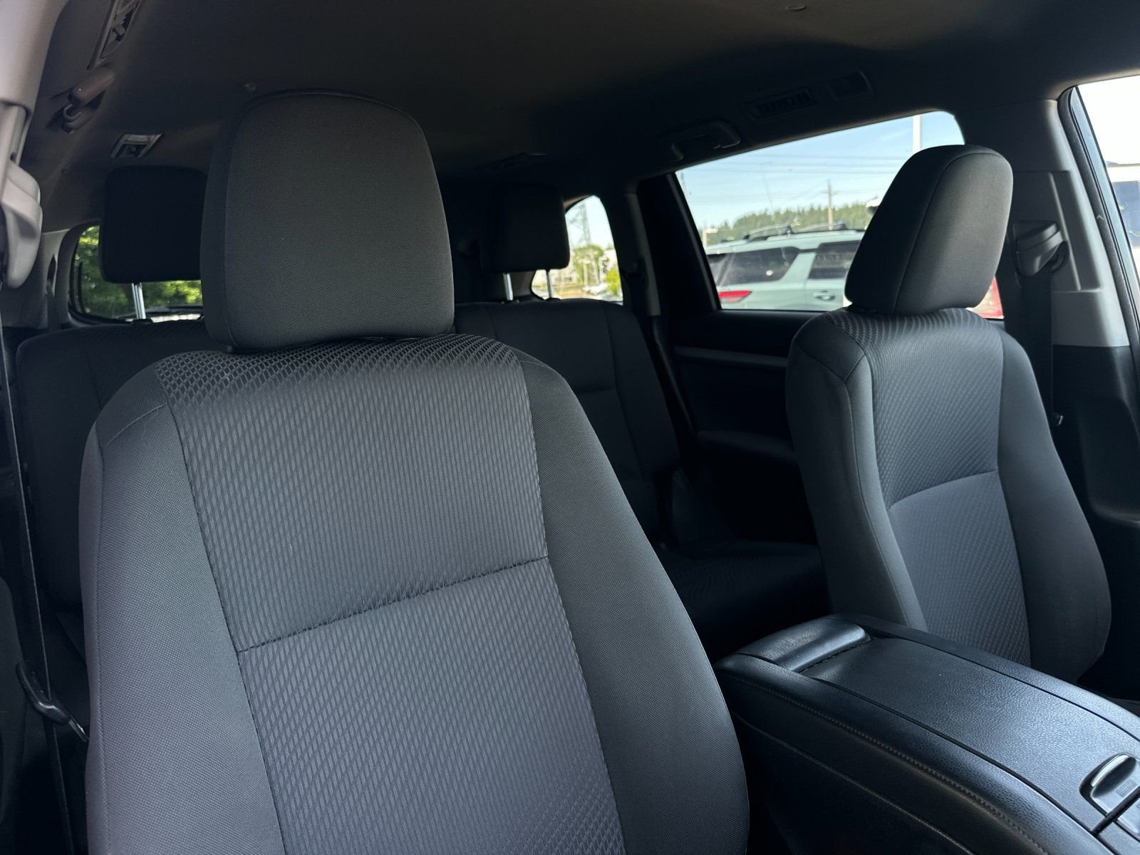 Used 2017 Celestial Silver Metallic Toyota LE image 15