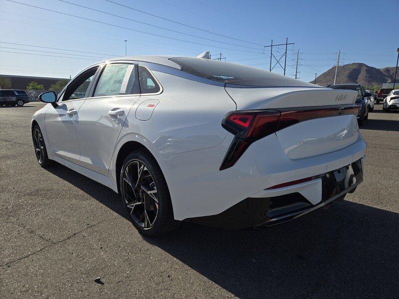 New 2026 Snow White Pearl Kia GT-Line FWD image 4