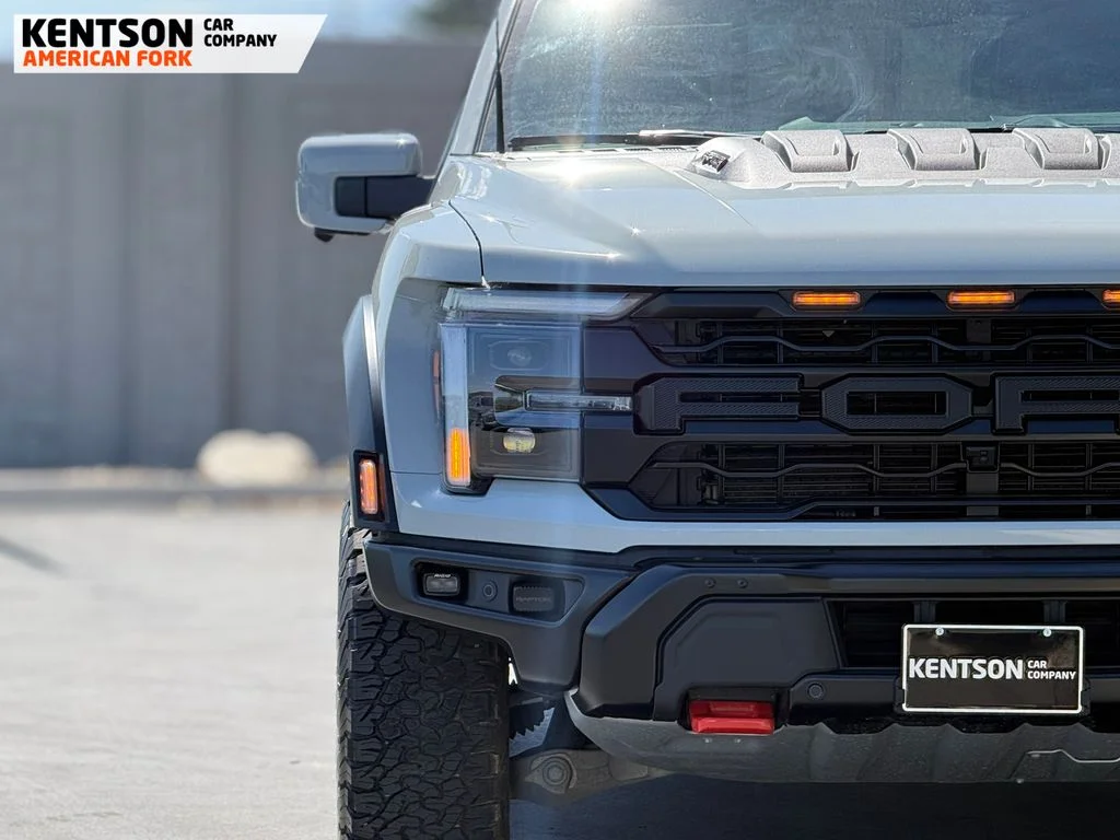 Used 2024 Gray Ford Raptor R image 11