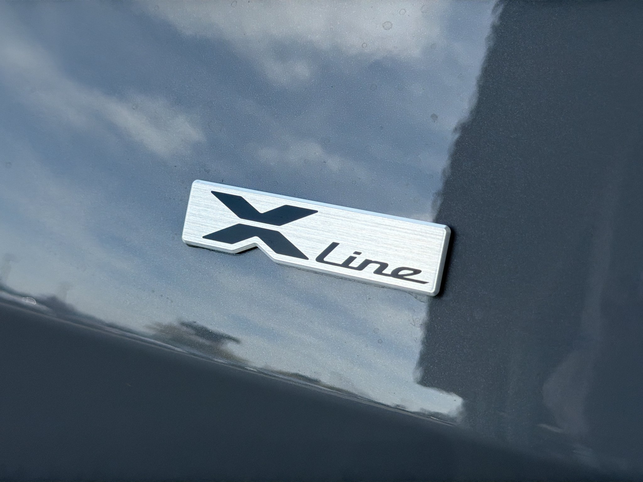 New 2027 Wolf Gray Kia X-Line image 8