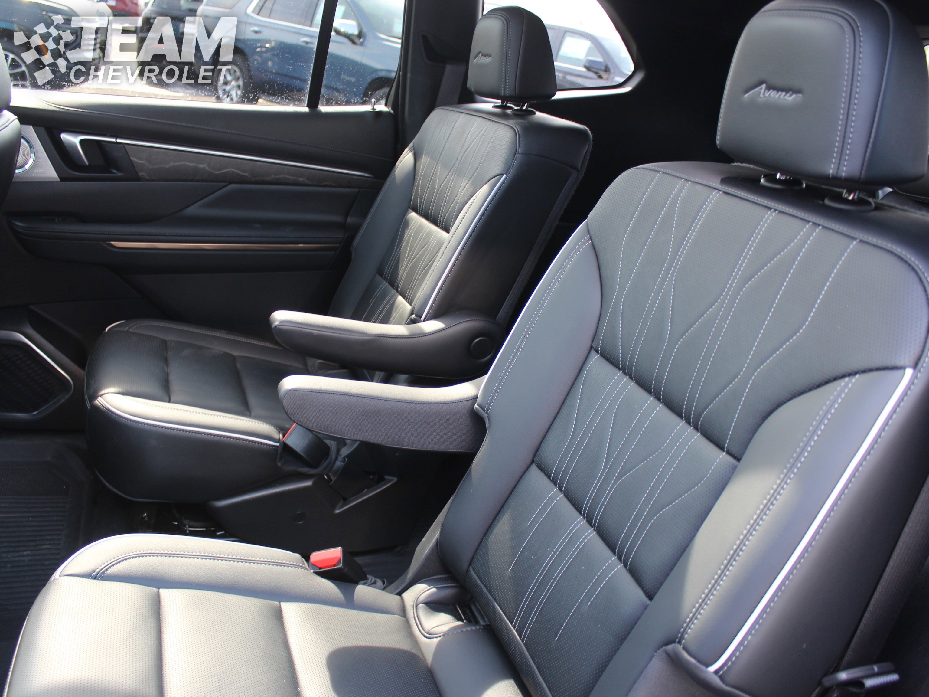 2025 Buick Enclave Avenir - Photo 23