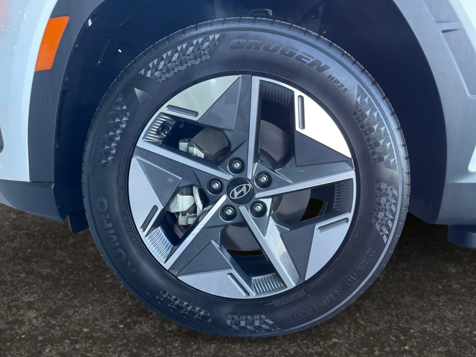 Certified Used 2025 White Hyundai SEL Convenience image 14