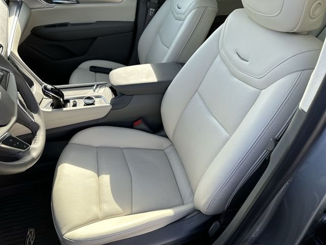 Used 2026 Silver Cadillac Premium Luxury image 15