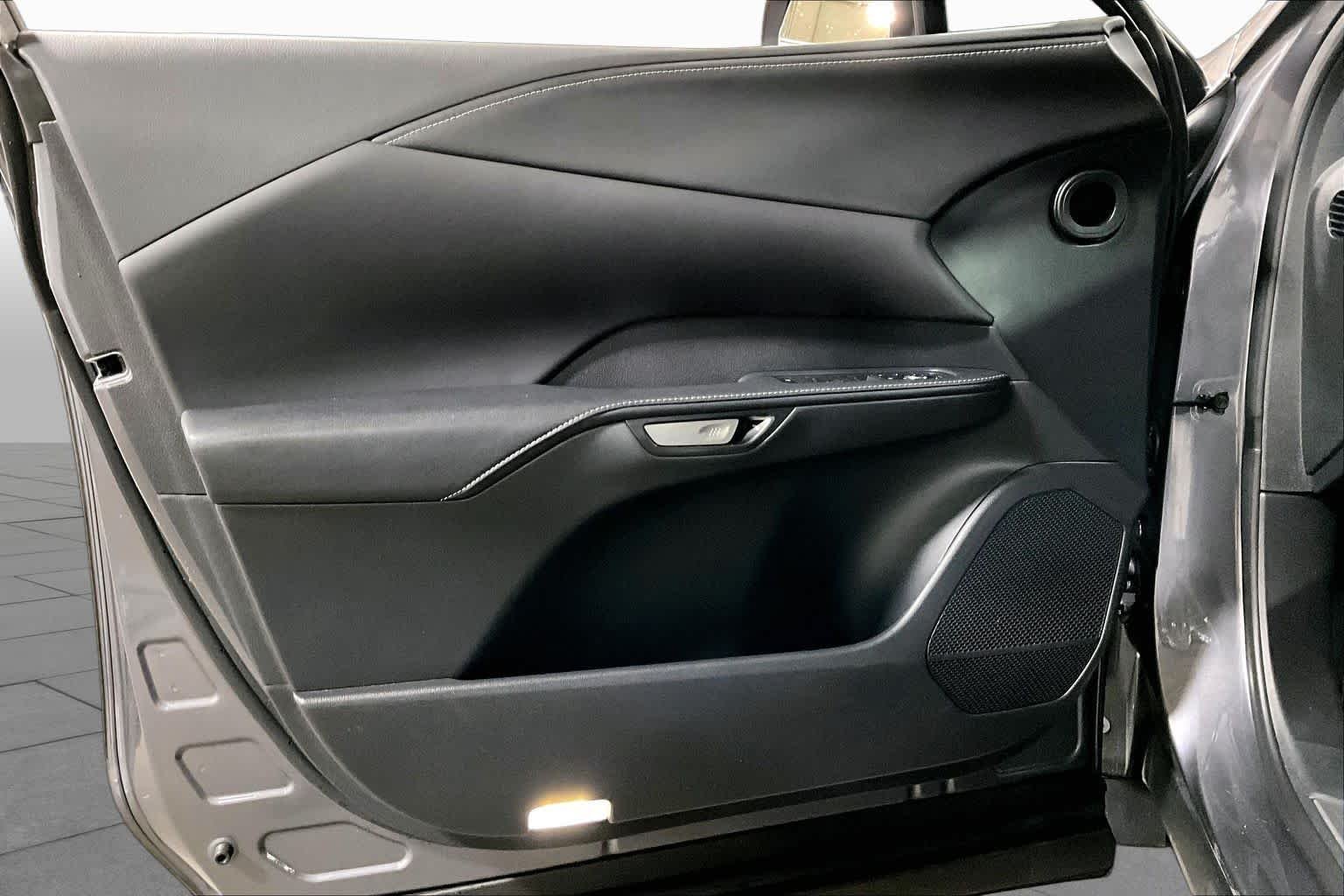 Used 2023 Nebula Gray Pearl Lexus Premium image 22