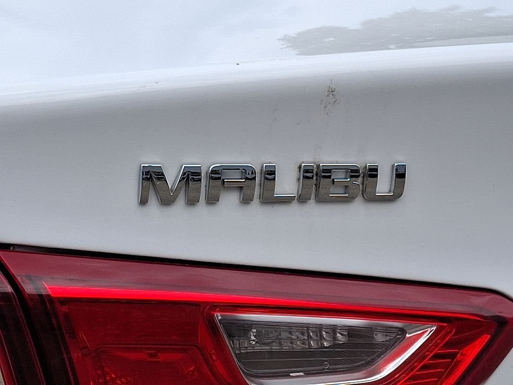 Used 2023 White Chevrolet LS image 10