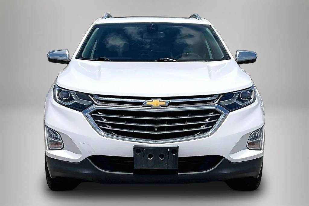 Used 2020 White Chevrolet Premier image 3