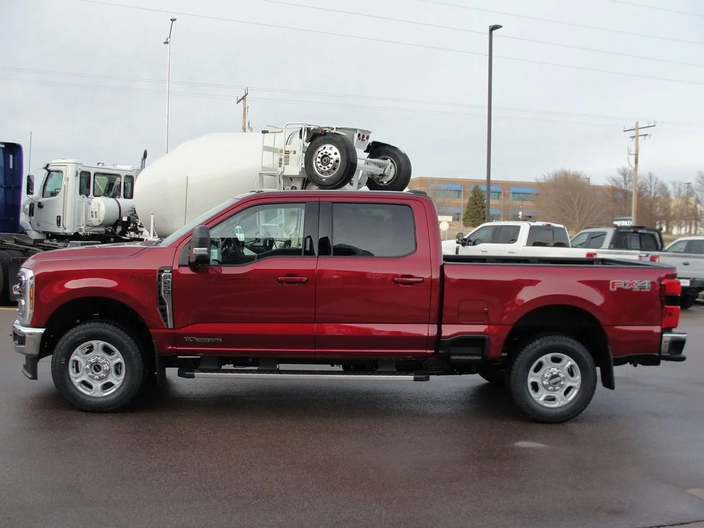 New 2026 Ruby Red Metallic Tinted Clearcoat Ford F-250® XLT image 2