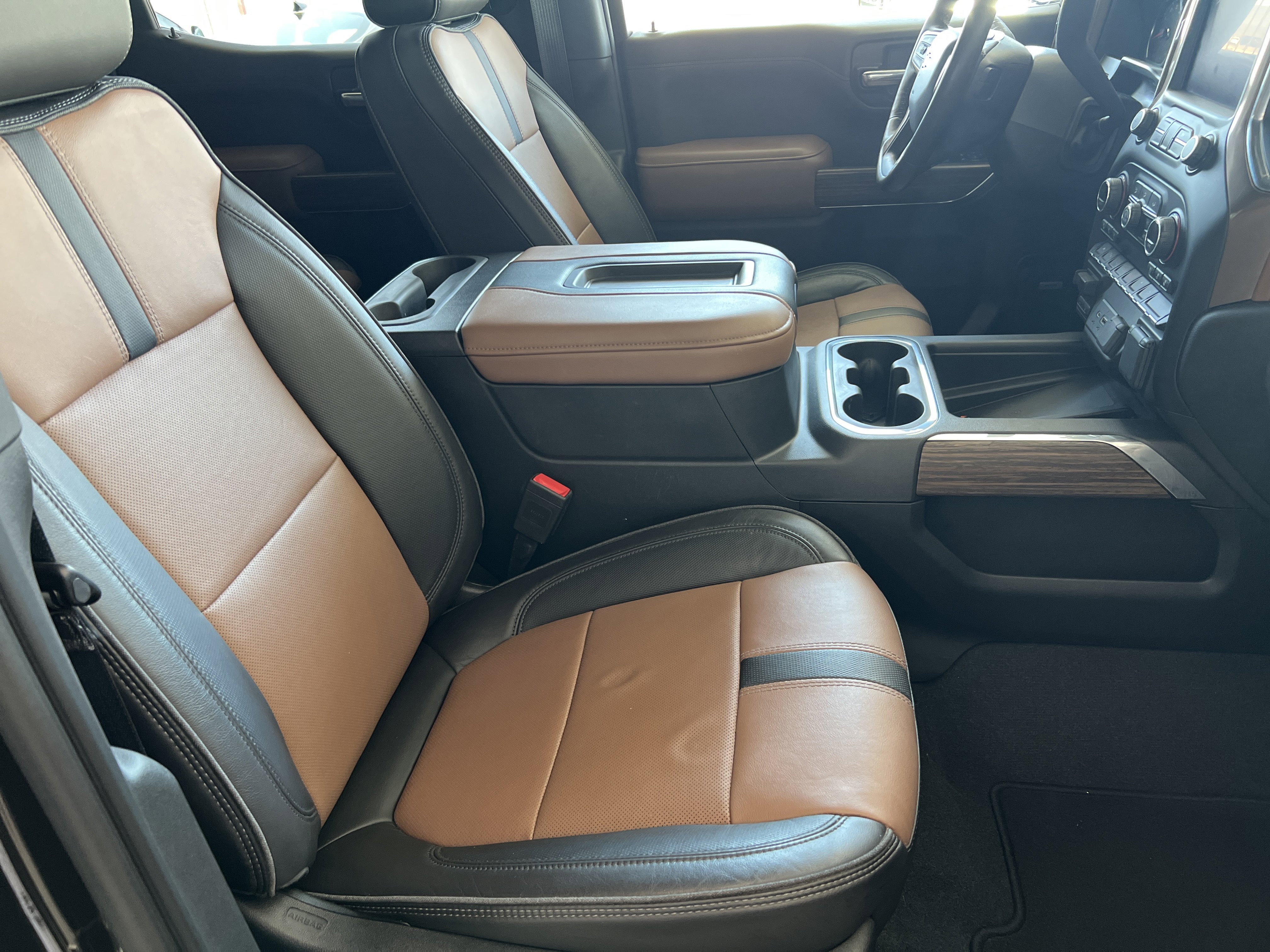 Used 2020 Havana Brown Metallic Chevrolet High Country image 13