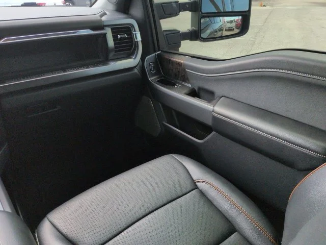 Used 2025 Gray Ford Lariat image 17