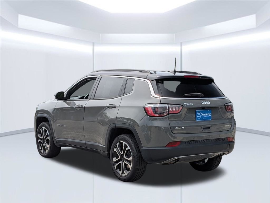 Used 2023 Gray Jeep Limited image 3