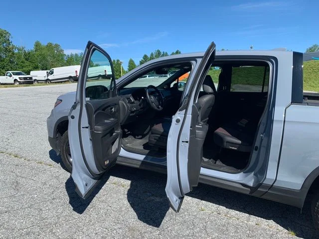 Used 2023 Gray Honda Black Edition image 17