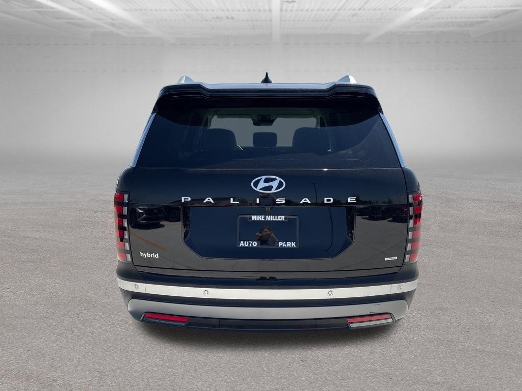 New 2026 Abyss Black Hyundai SEL 8P image 4