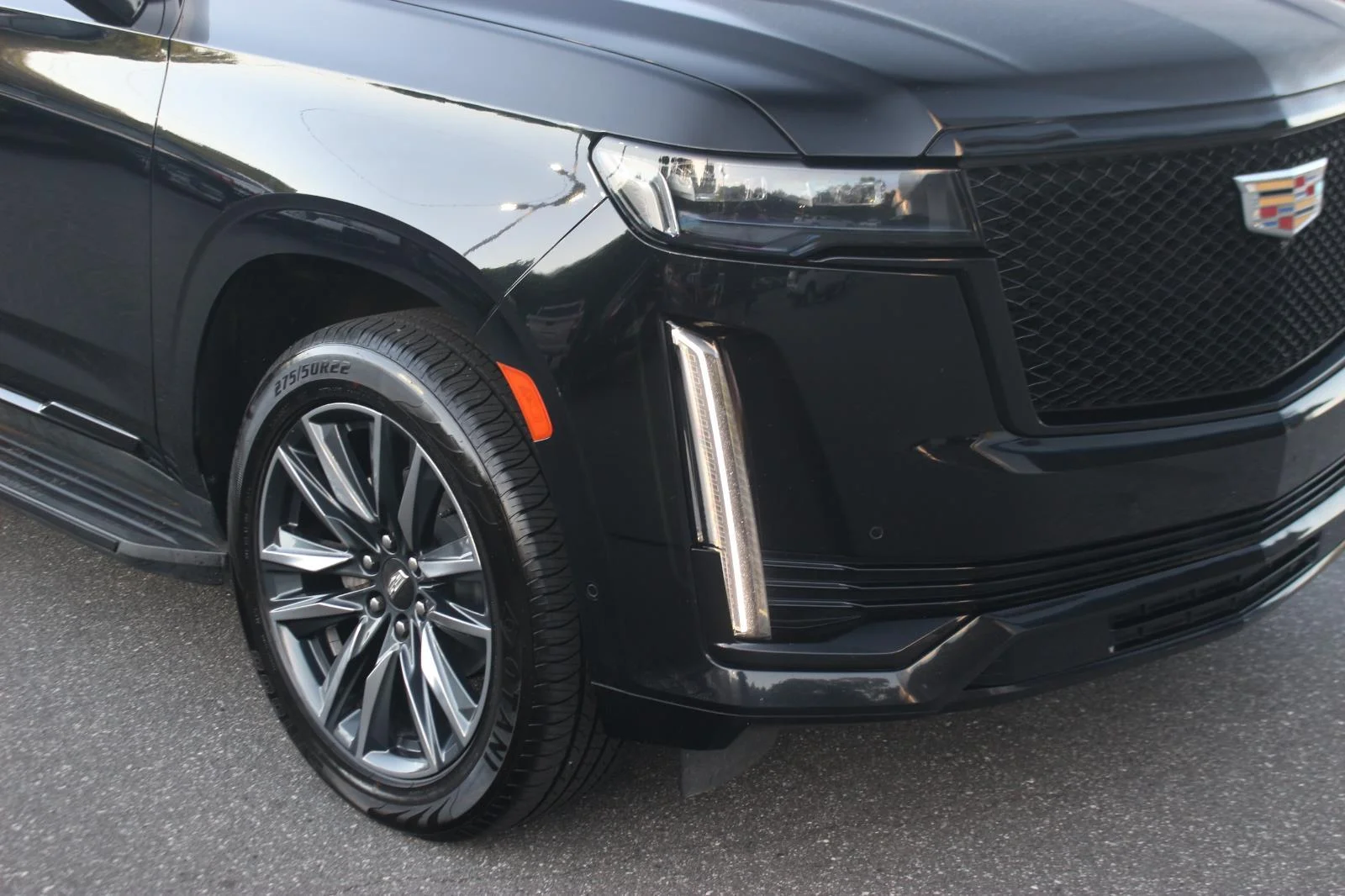 Used 2023 Black Raven Cadillac Sport image 9