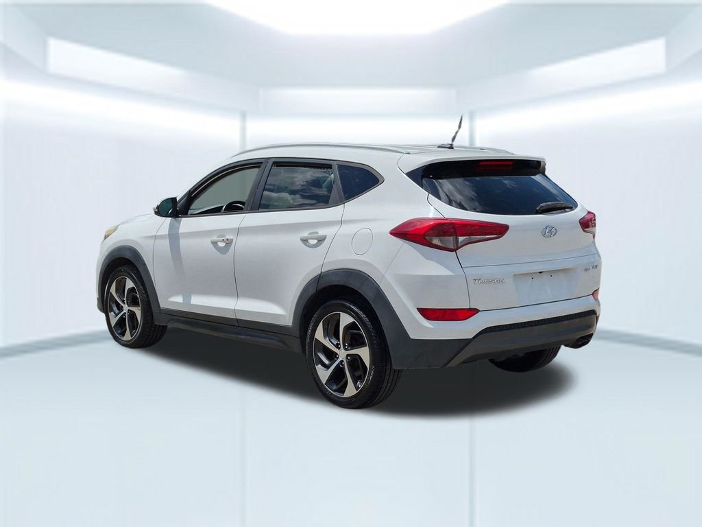 Used 2016 White Hyundai Sport image 4