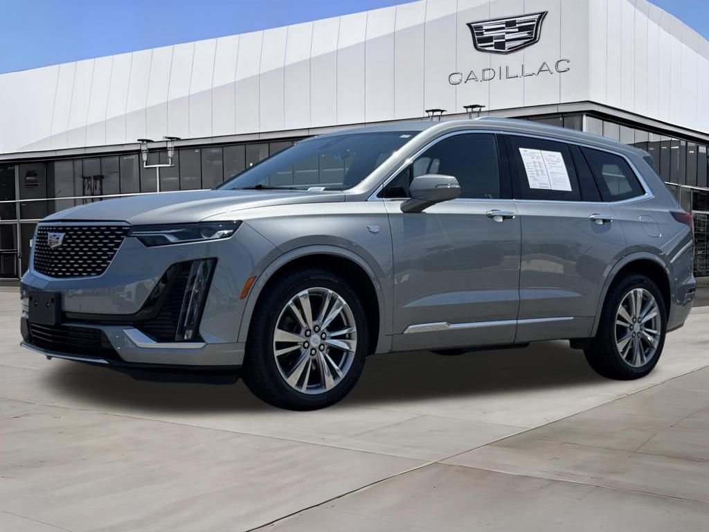 Used 2024 Silver Cadillac Premium Luxury image 5