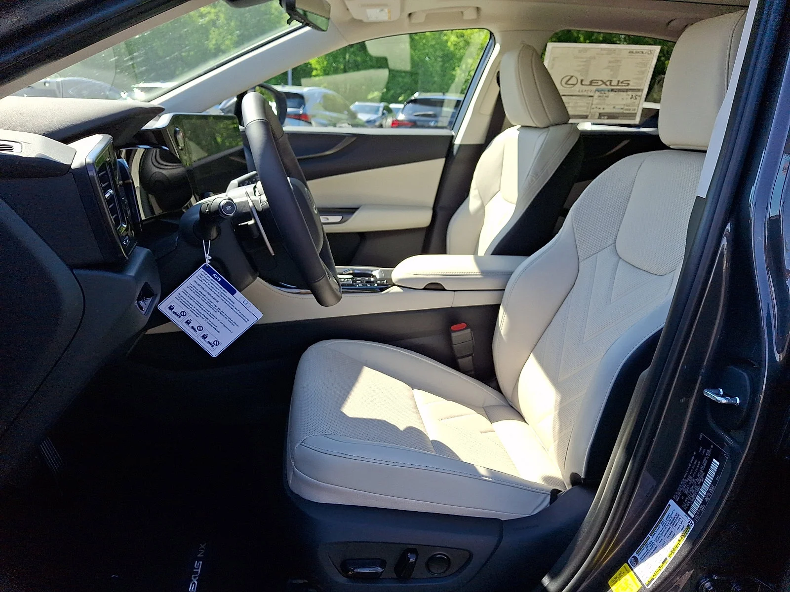2026 Lexus NX 350 Luxury - Photo 8