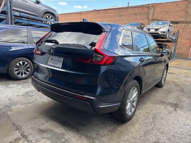 Used 2024  Honda EX-L image 4