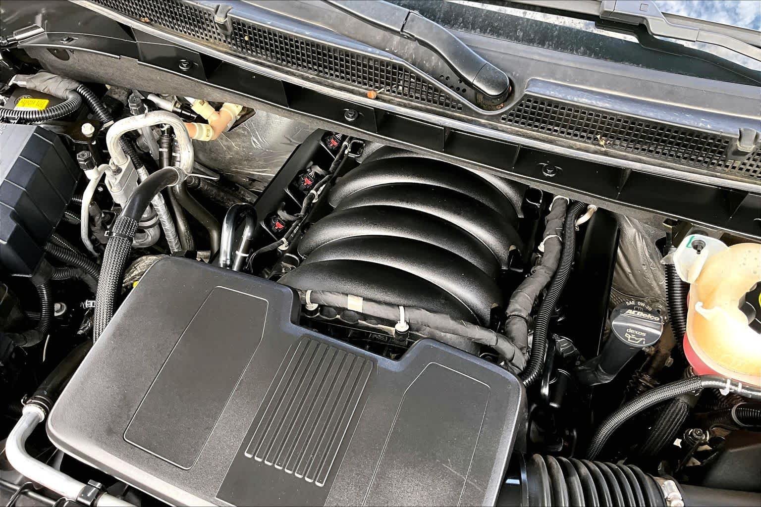 Used 2024 Onyx Black GMC AT4 image 33