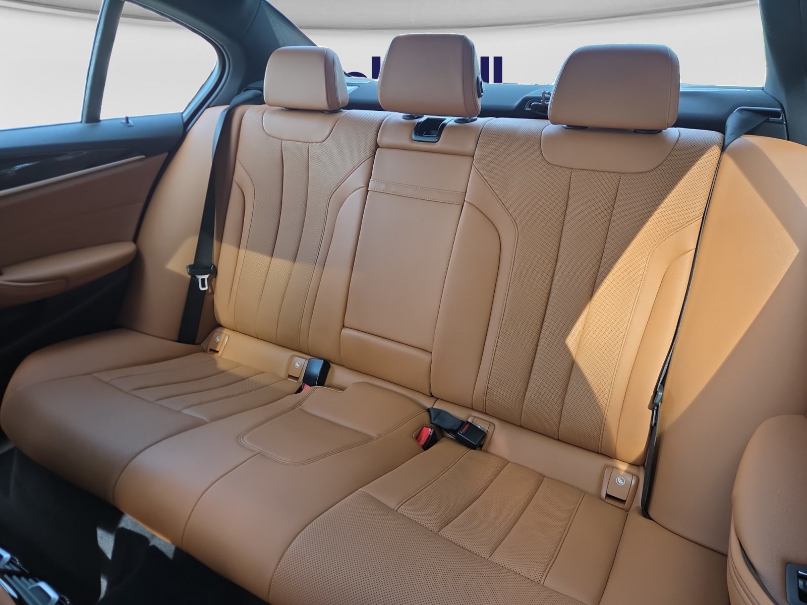 2022 BMW 5 Series 530i - Photo 13
