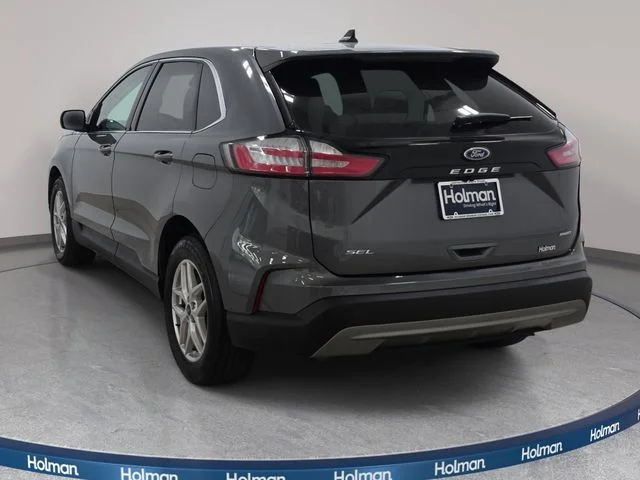 Certified Used 2024 Gray Metallic Ford SEL image 6