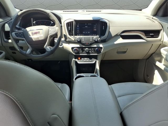 Used 2019 White GMC Denali image 17