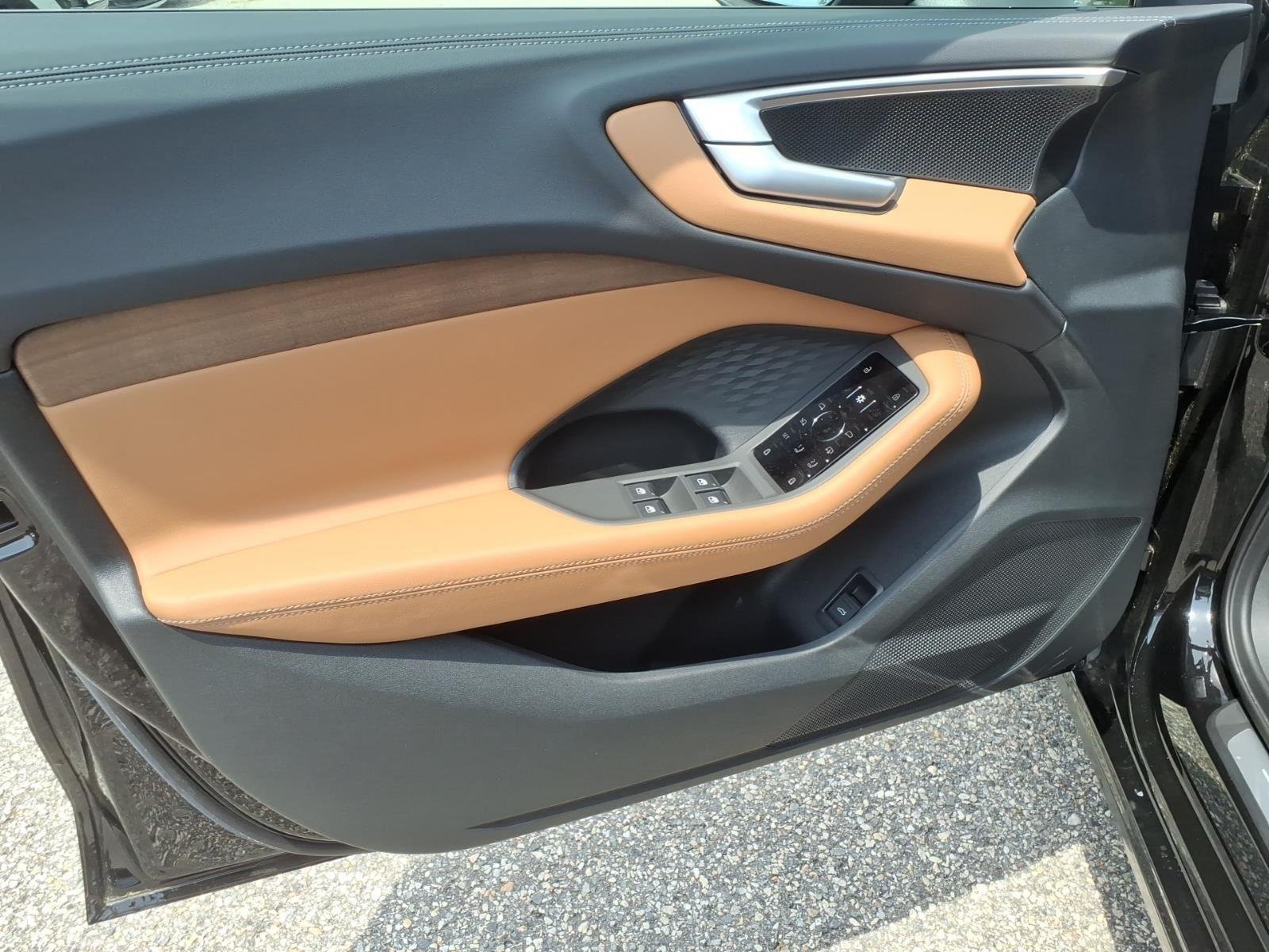 Used 2025 Mythos Black Metallic Audi Premium image 23