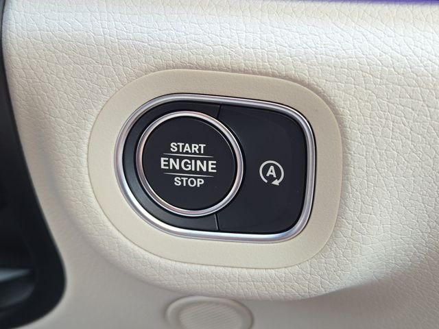 New 2026 Polar White Mercedes-Benz GLS450 image 11
