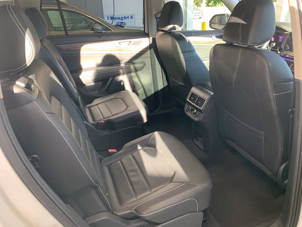 2025 Volkswagen Atlas SEL - Photo 20