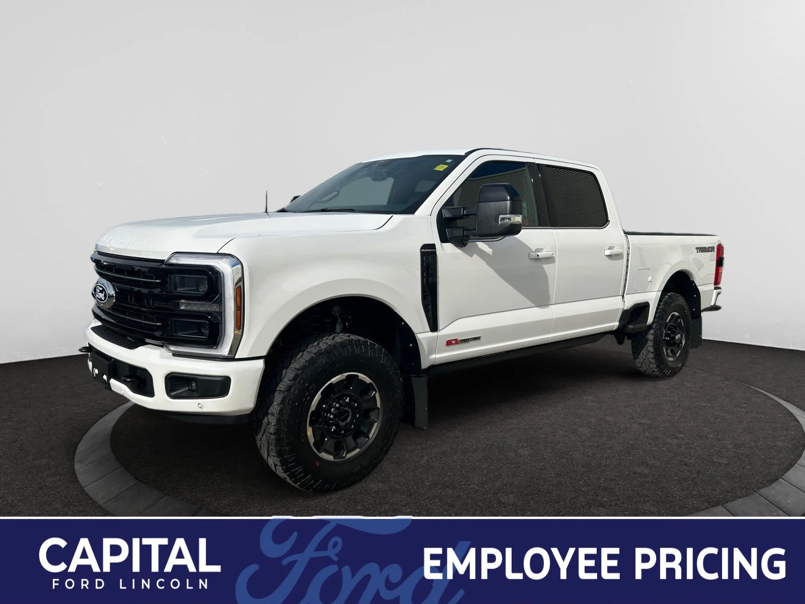 New 2027 Star White Metallic Tri-Coat Ford Platinum image 1