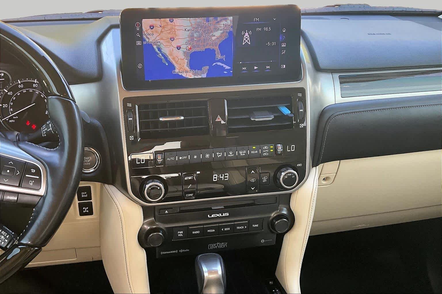 Used 2022 Starfire Pearl Lexus Luxury image 7