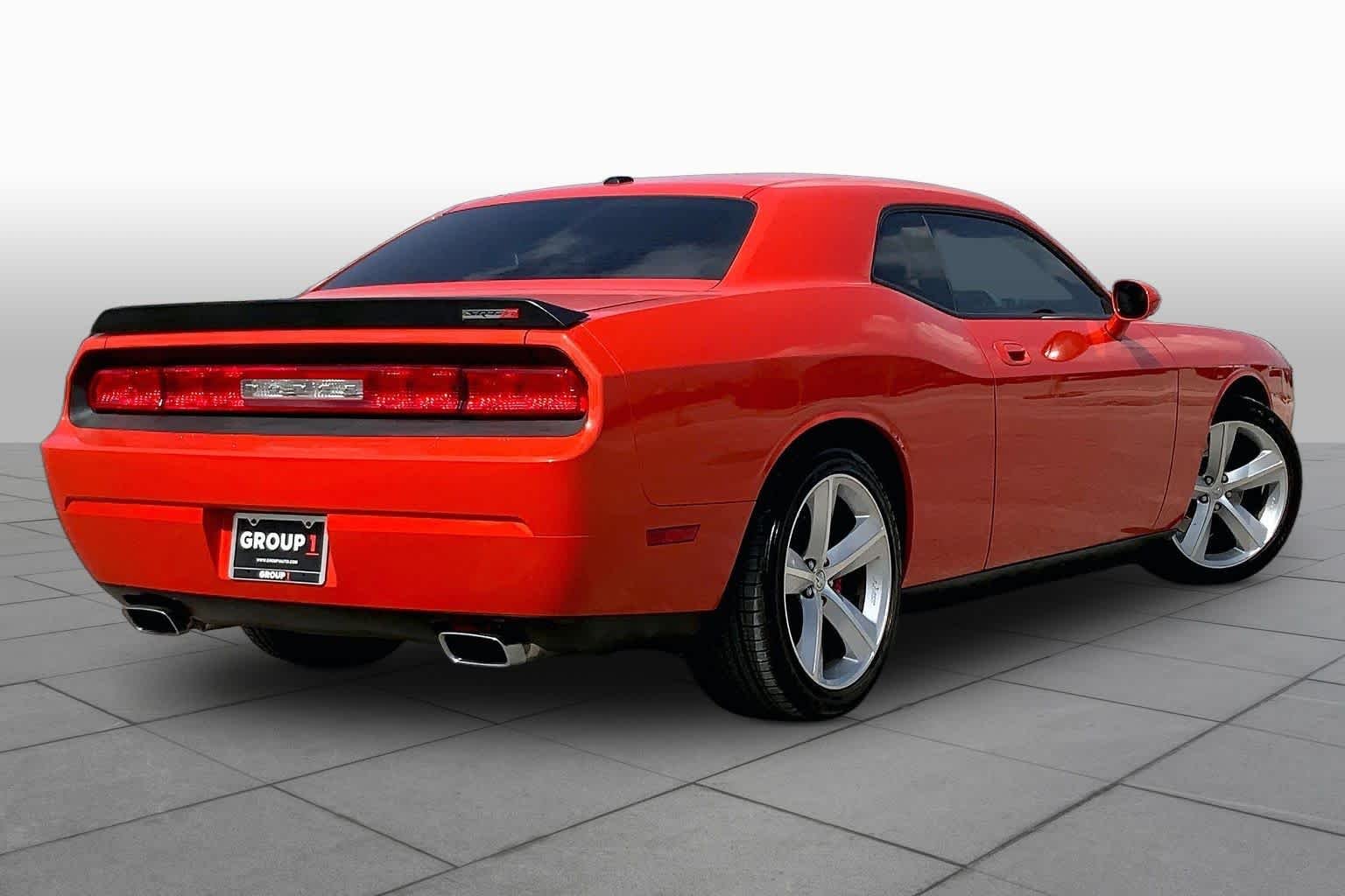 Used 2009 Hemi Orange Pearl Dodge SRT8 image 12