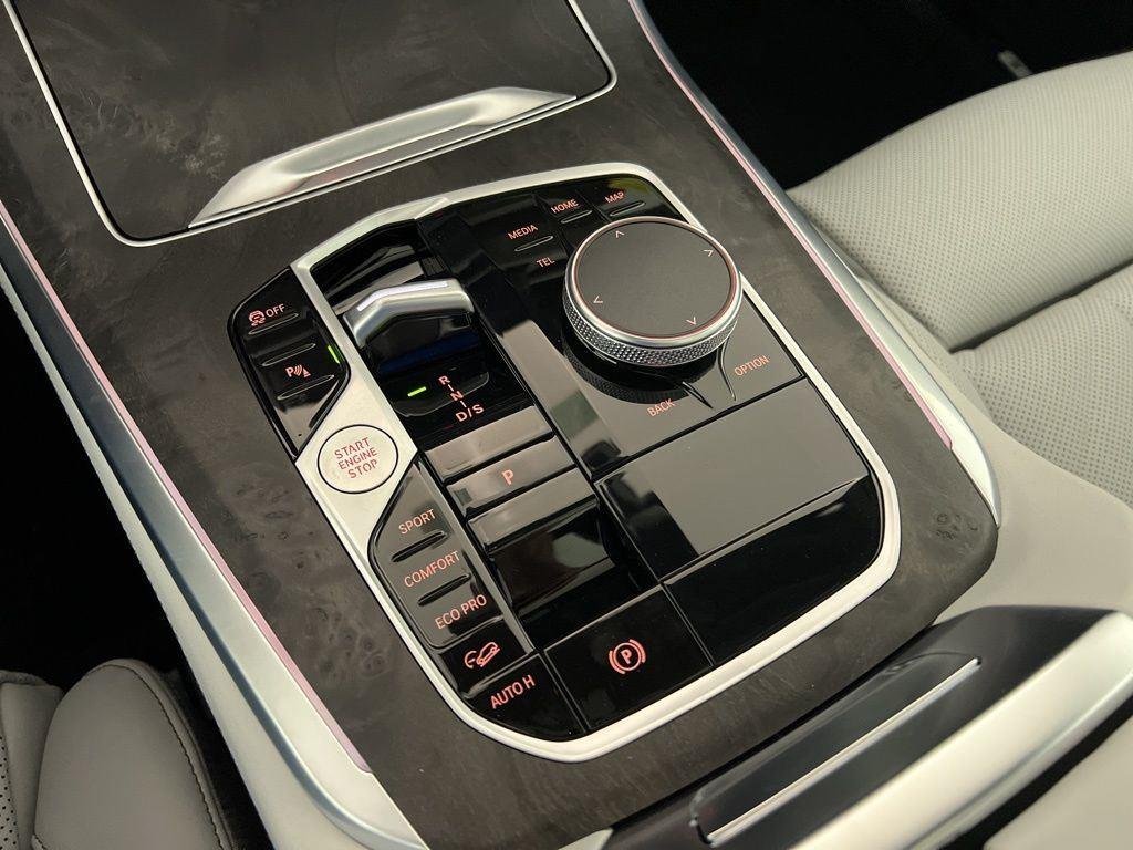 New 2026 Skyscraper Grey Metallic BMW xDrive40i image 12