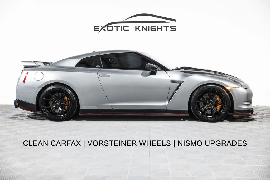 2010 Nissan GT-R GT-R Premium's photo