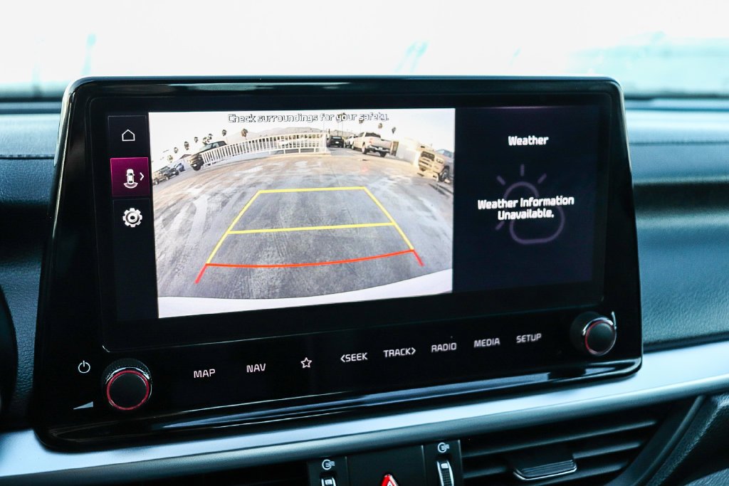 Used 2022 Snow White Pearl Kia GT-Line image 26