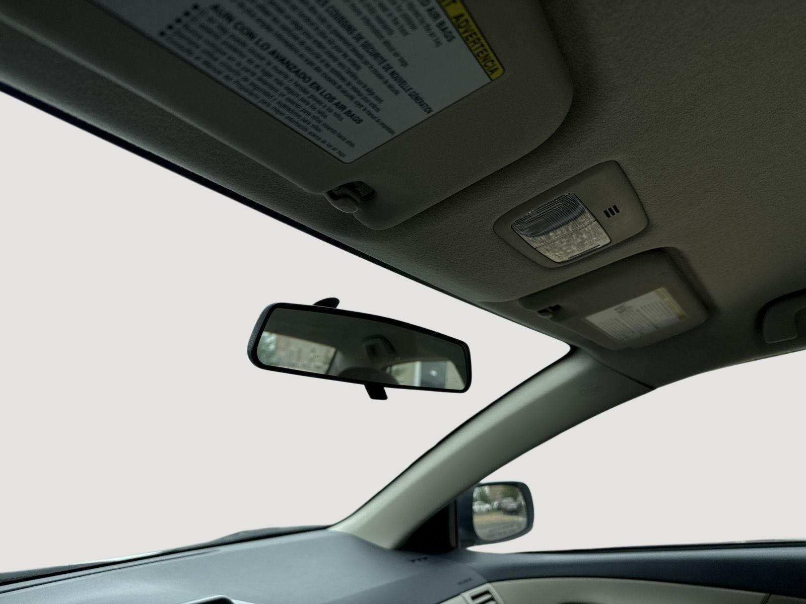 Used 2013 Super White Toyota LE image 20
