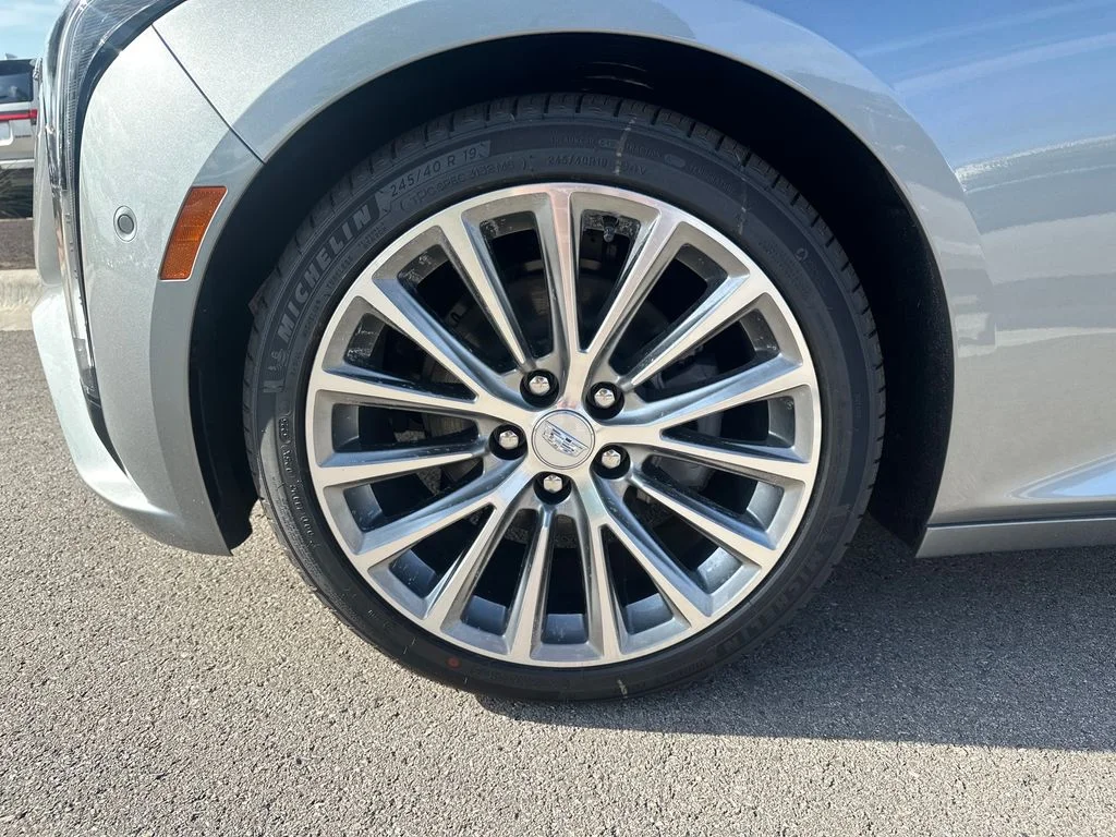 New 2026 Silver Cadillac Premium Luxury image 15