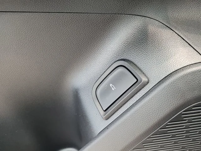 2026 GMC Terrain AT4 - Photo 24