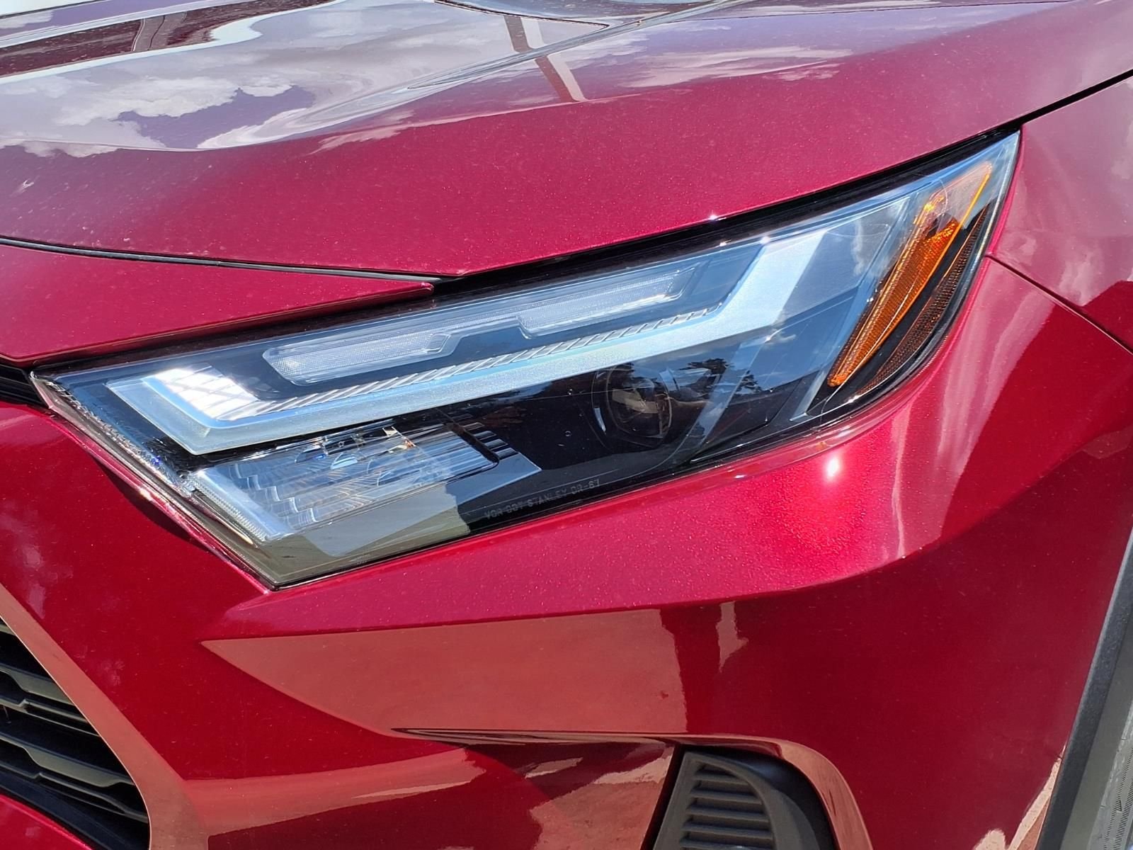 Certified Used 2025 Pearl Toyota XLE image 6