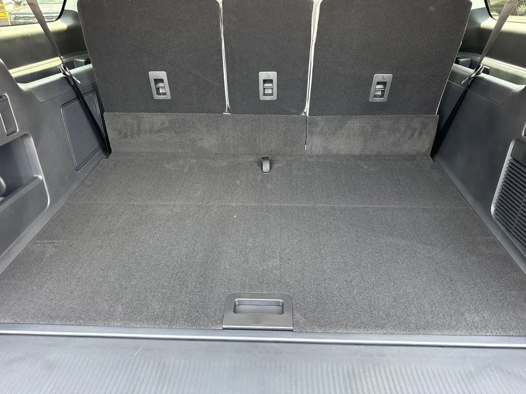 New 2026 Gray Ford Platinum image 18