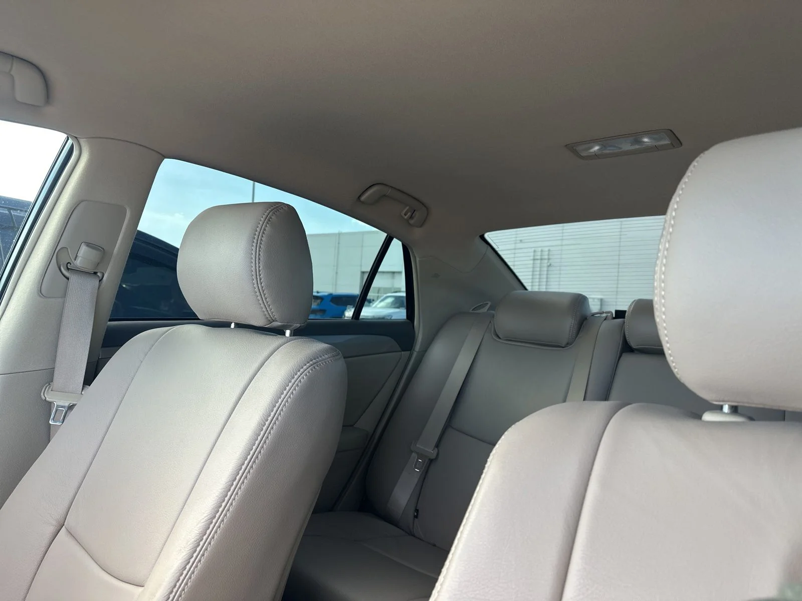 Used 2006 Beige Toyota XL image 7