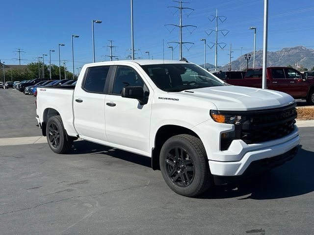 New 2026 Summit White Chevrolet Custom image 9