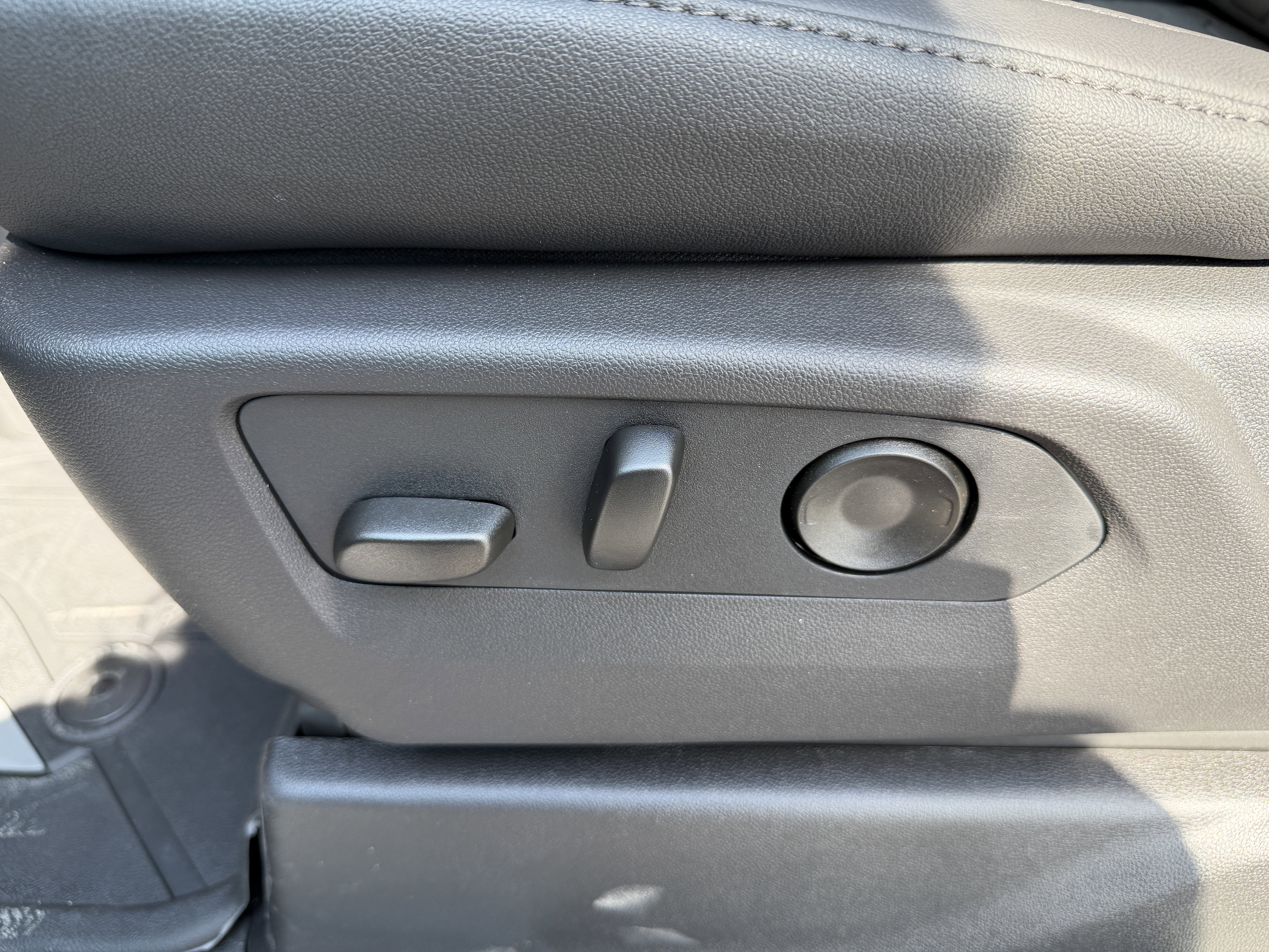 2026 Chevrolet Silverado 2500 HD ZR2 - Photo 16
