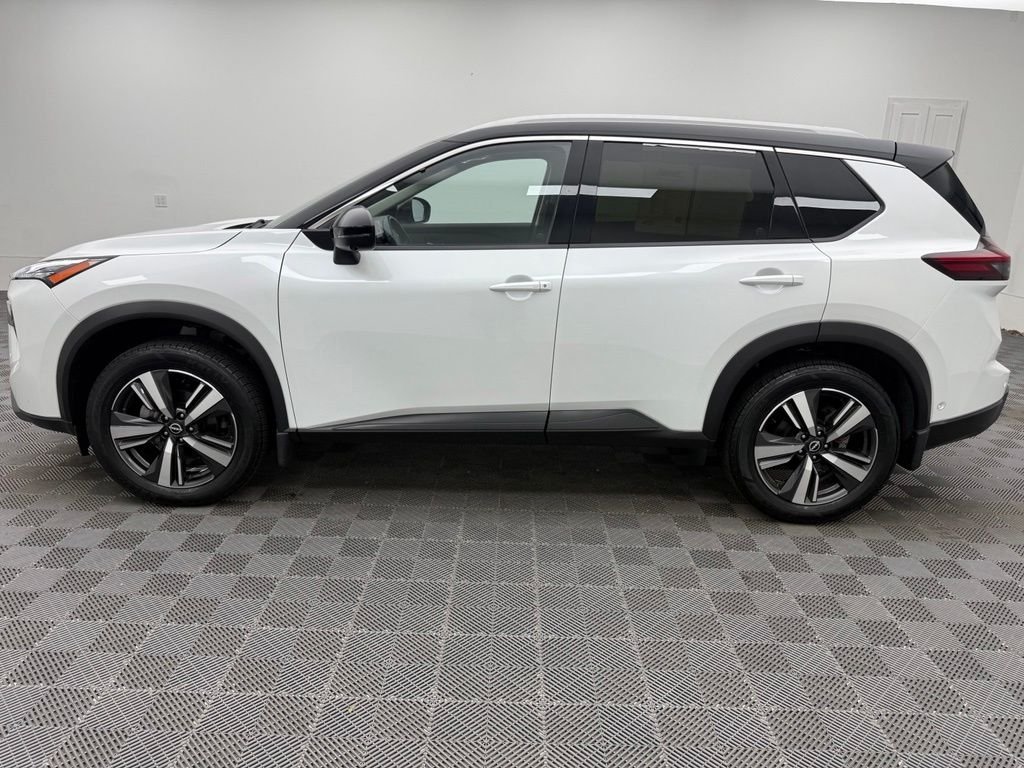 2024 Nissan Rogue SL - Photo 13