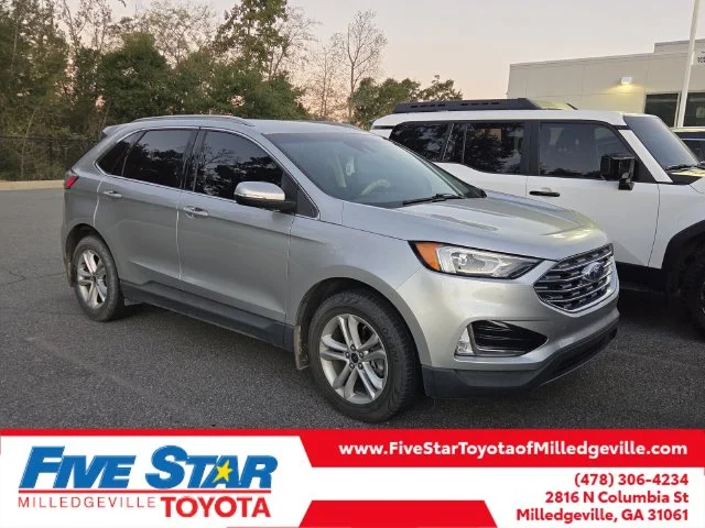 Used 2019 Silver Ford SEL image 1
