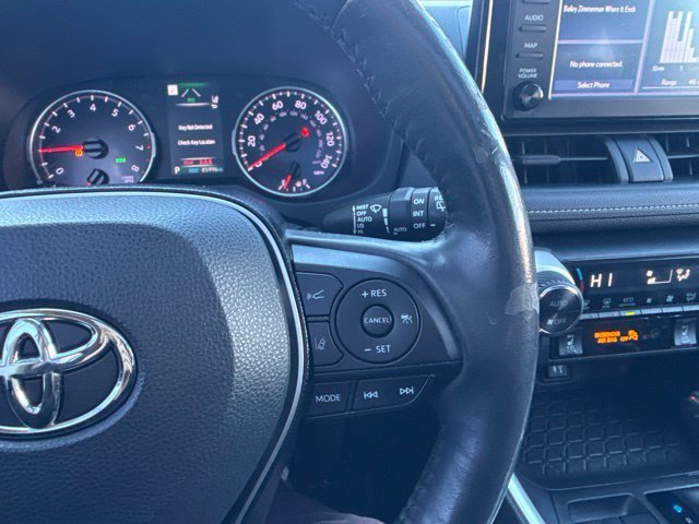 Used 2019 Gray Toyota XLE image 25