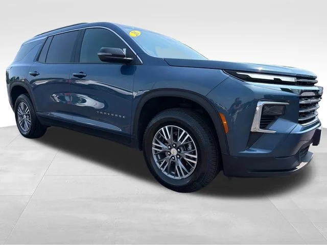 Used 2026 Lakeshore Blue Metallic Chevrolet LT image 9