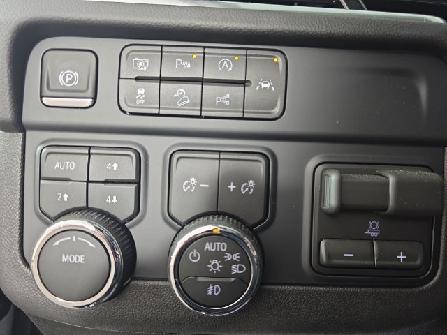 Used 2026 Sterling Gray Metallic Chevrolet Premier image 19